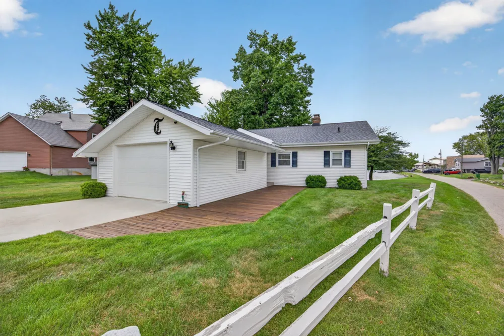 7837 Bay Meadow ##153 Canadian Lakes, MI 49346