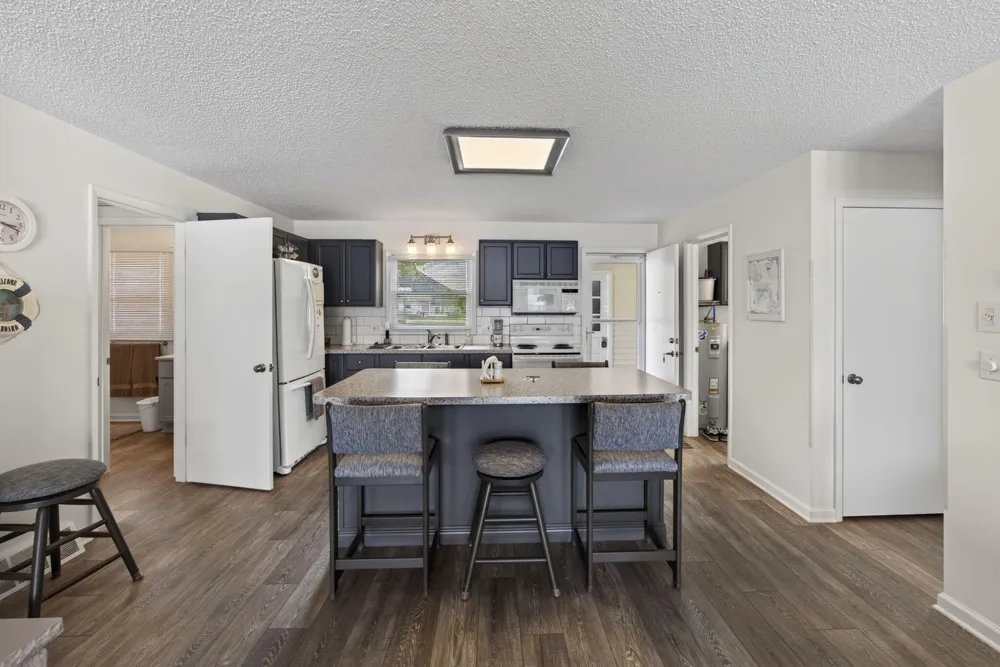 7837 Bay Meadow ##153 Canadian Lakes, MI 49346