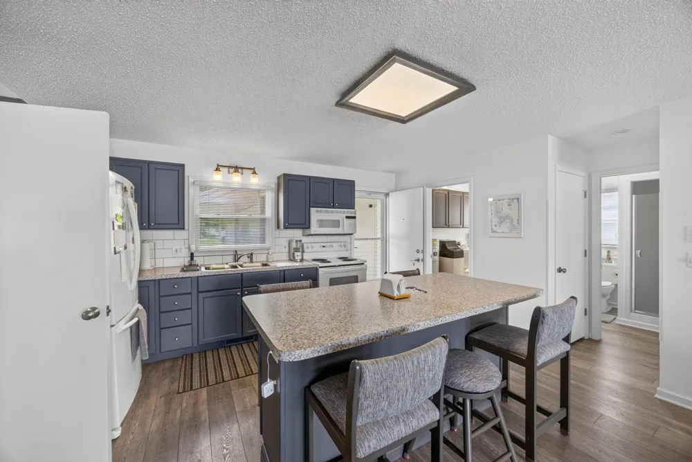 7837 Bay Meadow ##153 Canadian Lakes, MI 49346