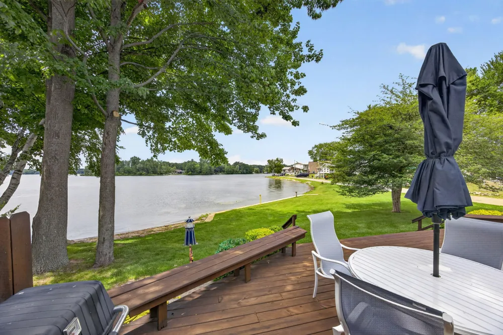 7837 Bay Meadow ##153 Canadian Lakes, MI 49346