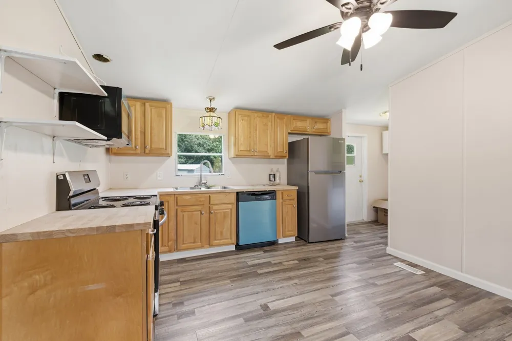 111 Jana Lane Hohenwald, TN 38462