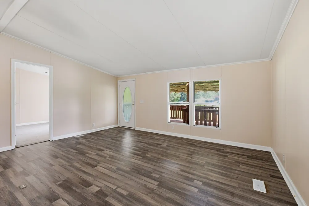 111 Jana Lane Hohenwald, TN 38462