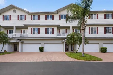 3305 10TH LANE W