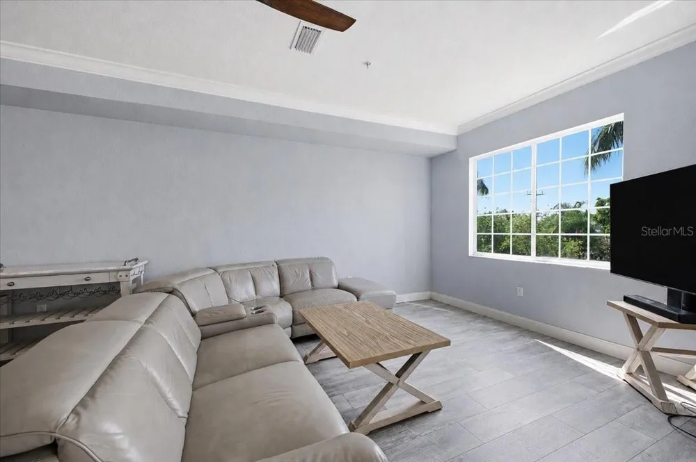 3305 10TH LANE W Palmetto, FL 34221