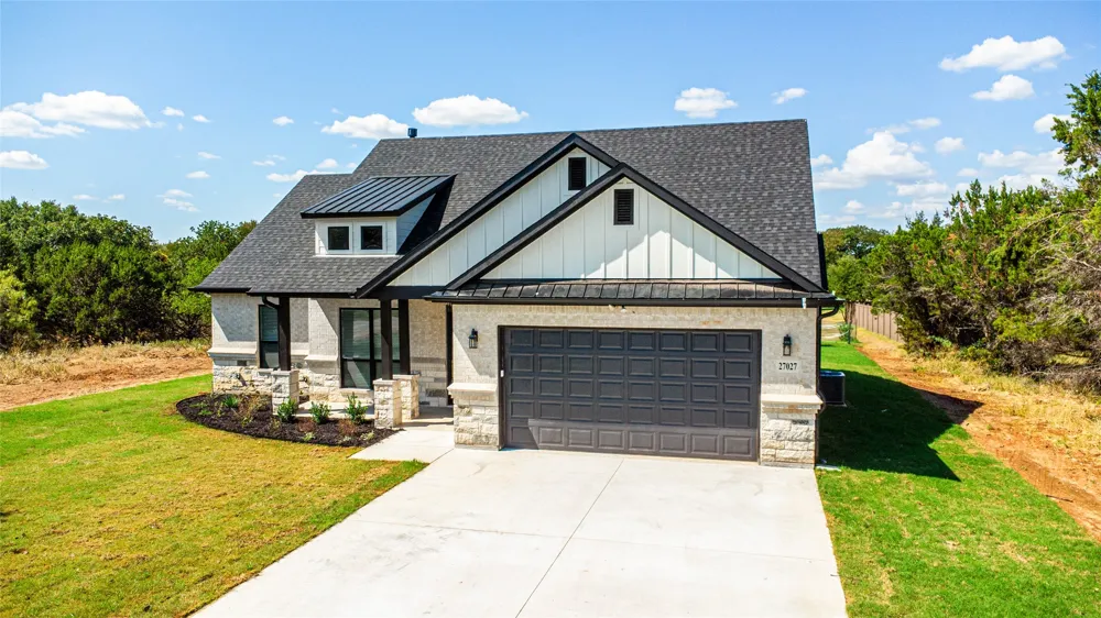 27027 Stonewood Drive Whitney, TX 76692