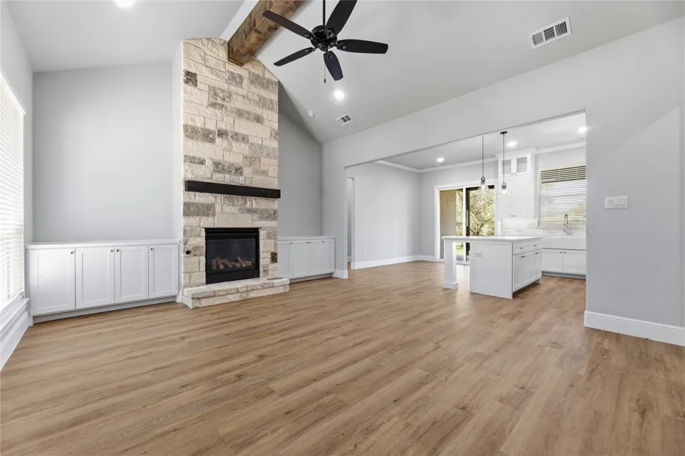 27027 Stonewood Drive Whitney, TX 76692