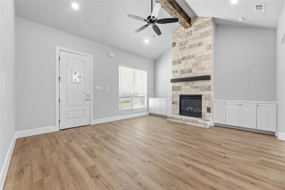 27027 Stonewood Drive Whitney, TX 76692