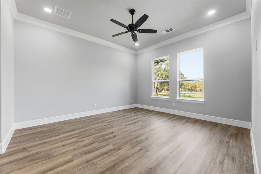 27027 Stonewood Drive Whitney, TX 76692