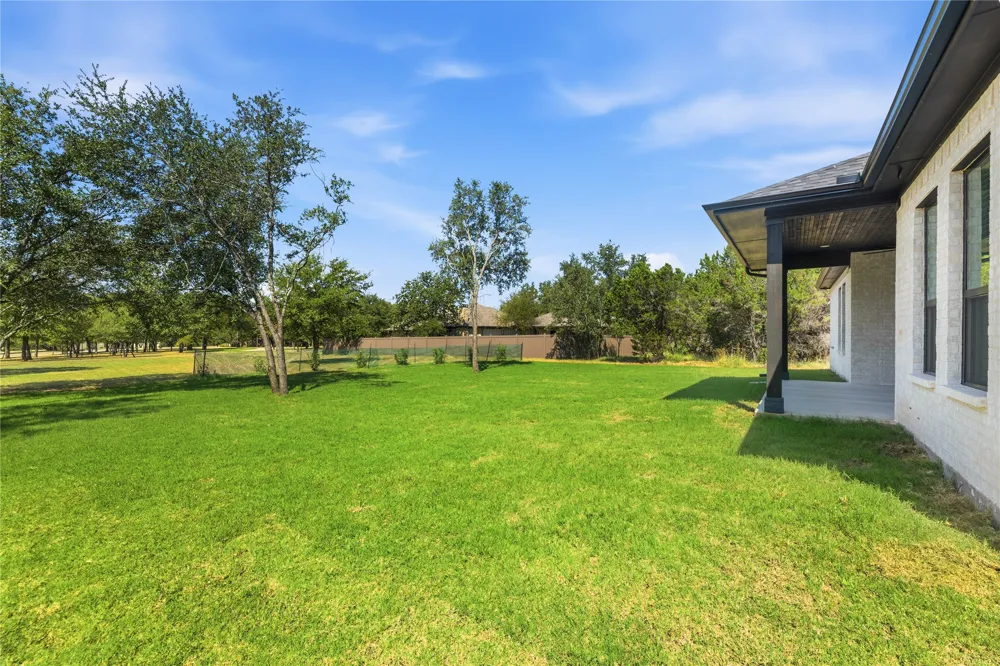 27027 Stonewood Drive Whitney, TX 76692