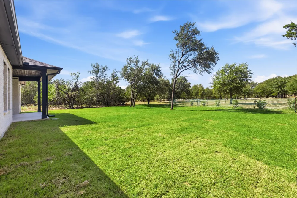27027 Stonewood Drive Whitney, TX 76692