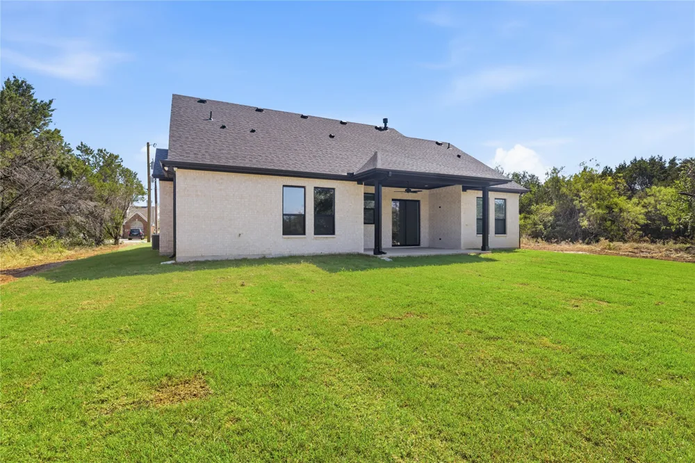 27027 Stonewood Drive Whitney, TX 76692