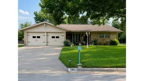 1911 Cypress Court