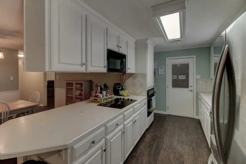 1911 Cypress Court Gainesville, TX 76240