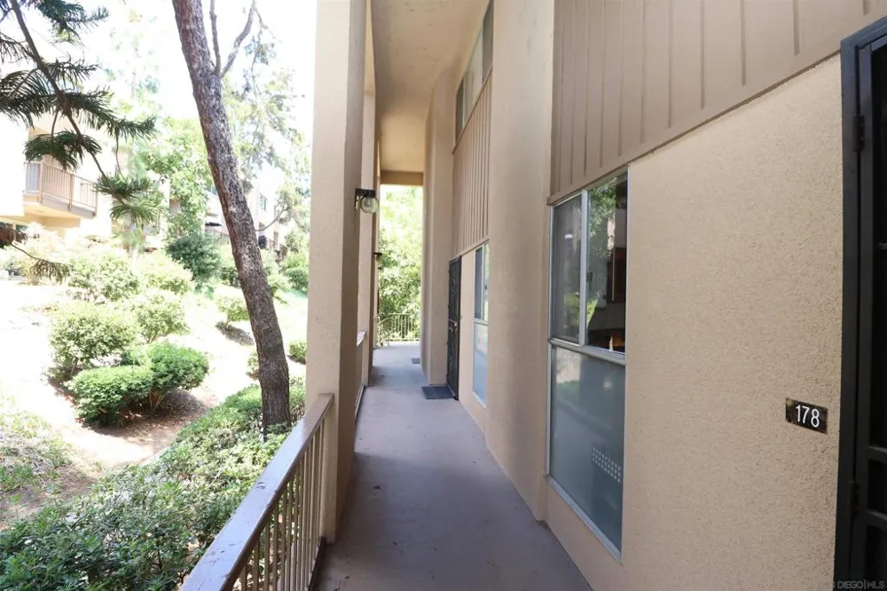 5700 Baltimore Dr #178 La Mesa, CA 91942