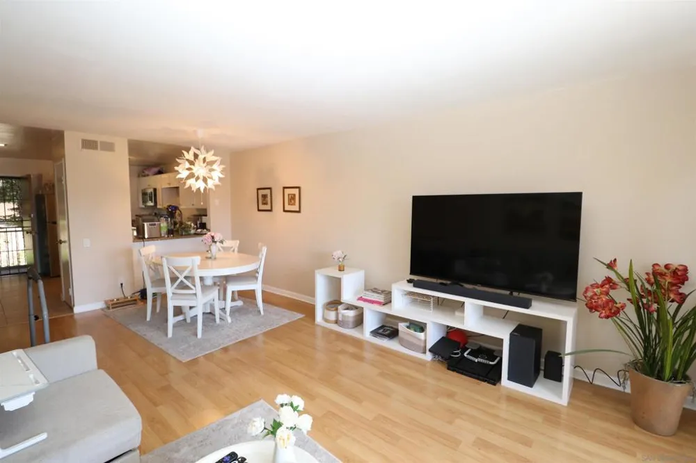 5700 Baltimore Dr #178 La Mesa, CA 91942