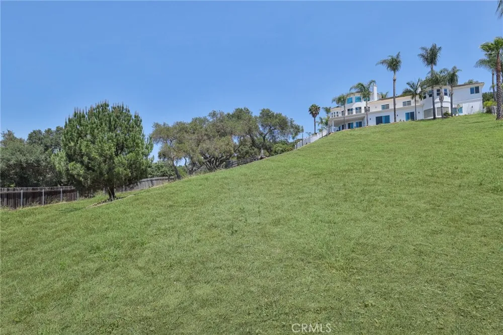 1303 Sycamore Heights Fallbrook, CA 92028