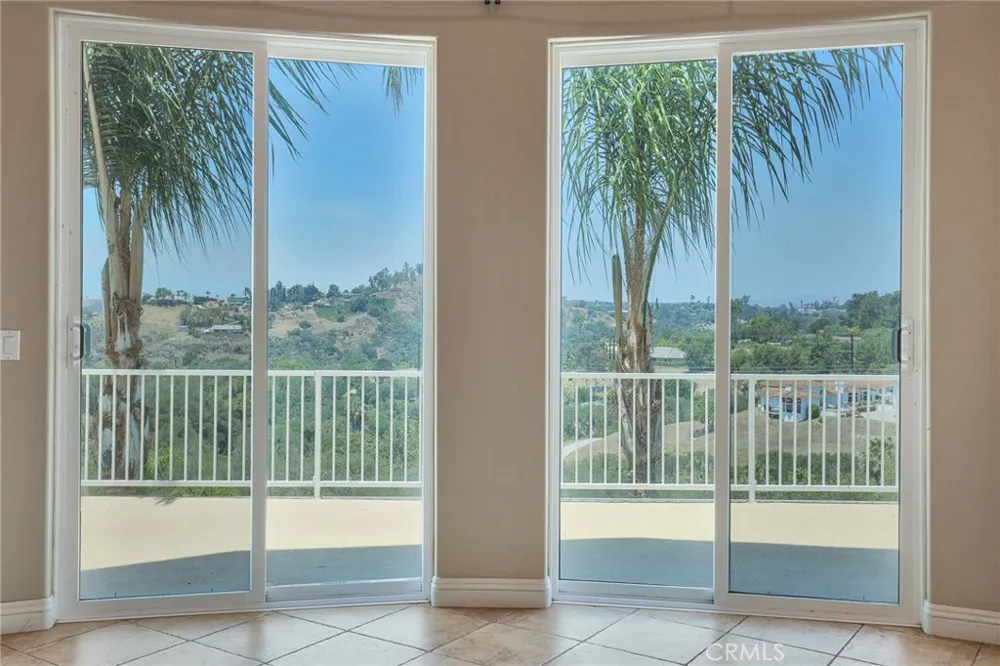 1303 Sycamore Heights Fallbrook, CA 92028