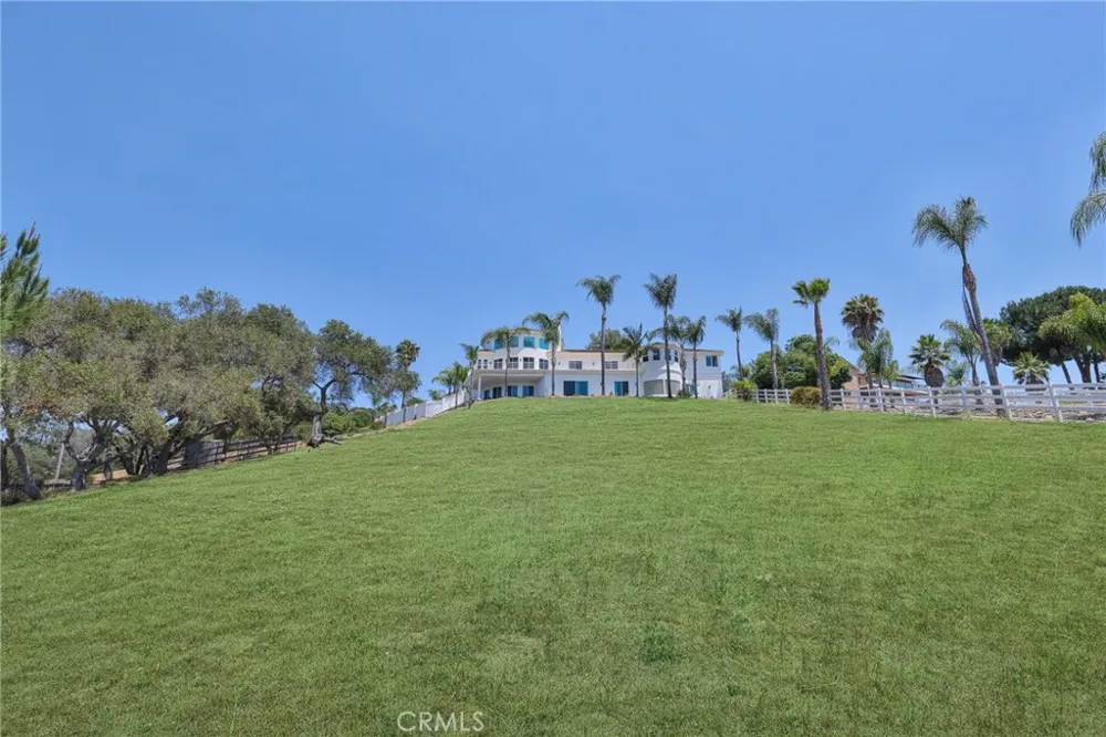 1303 Sycamore Heights Fallbrook, CA 92028