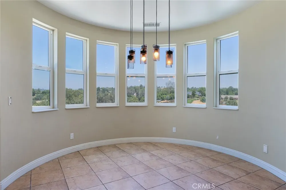 1303 Sycamore Heights Fallbrook, CA 92028