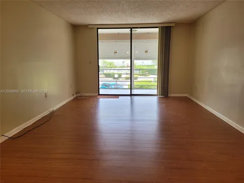 1800 Lauderdale Ave #1210