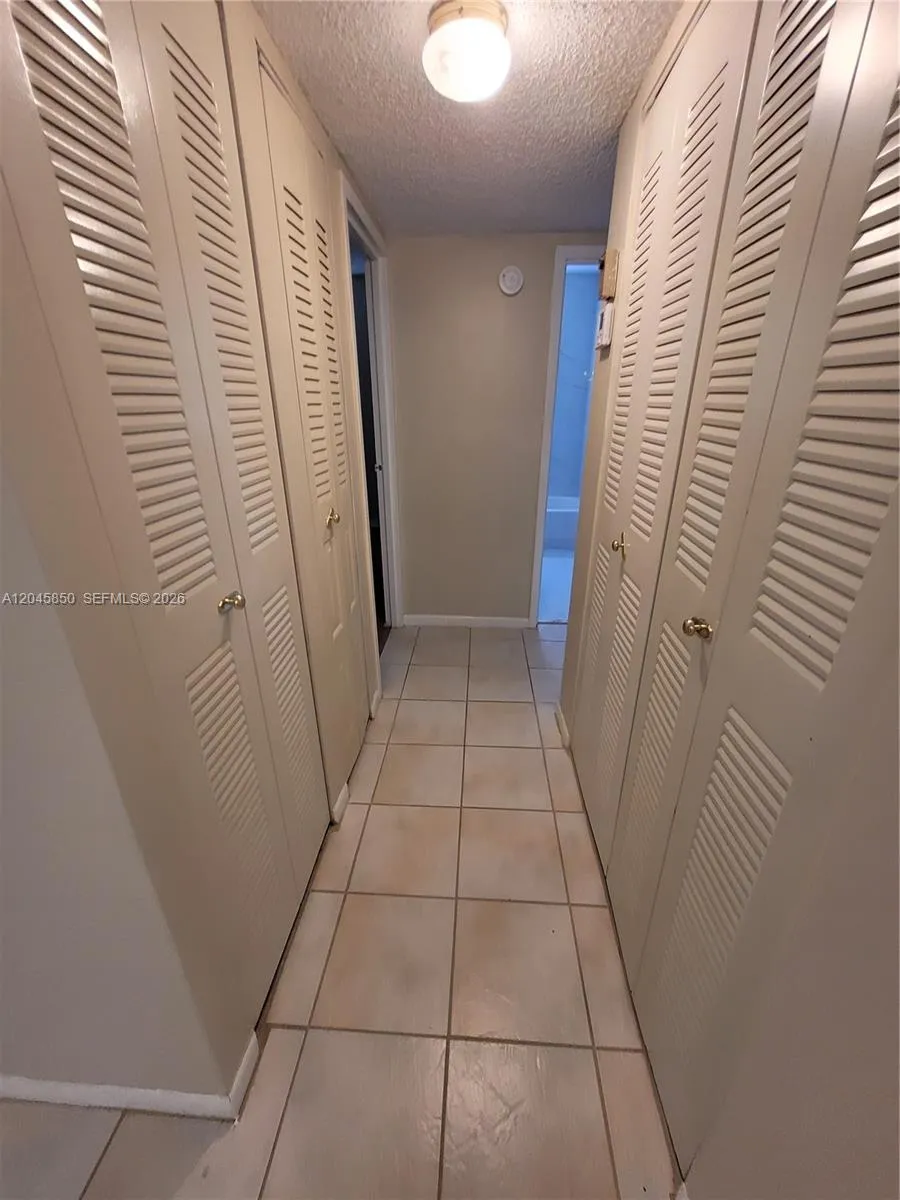 1800 Lauderdale Ave #1210 North Lauderdale, FL 33068