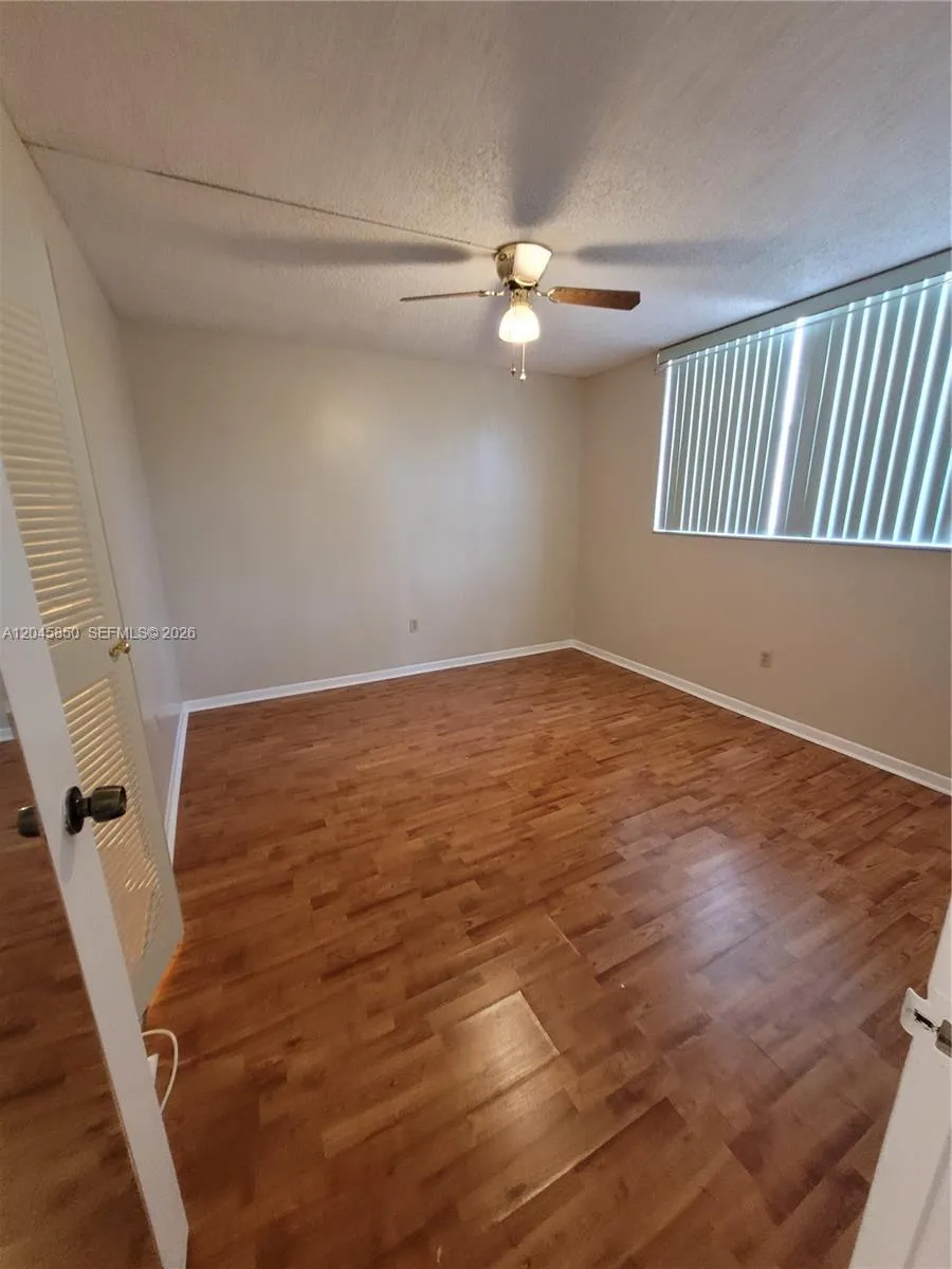 1800 Lauderdale Ave #1210 North Lauderdale, FL 33068