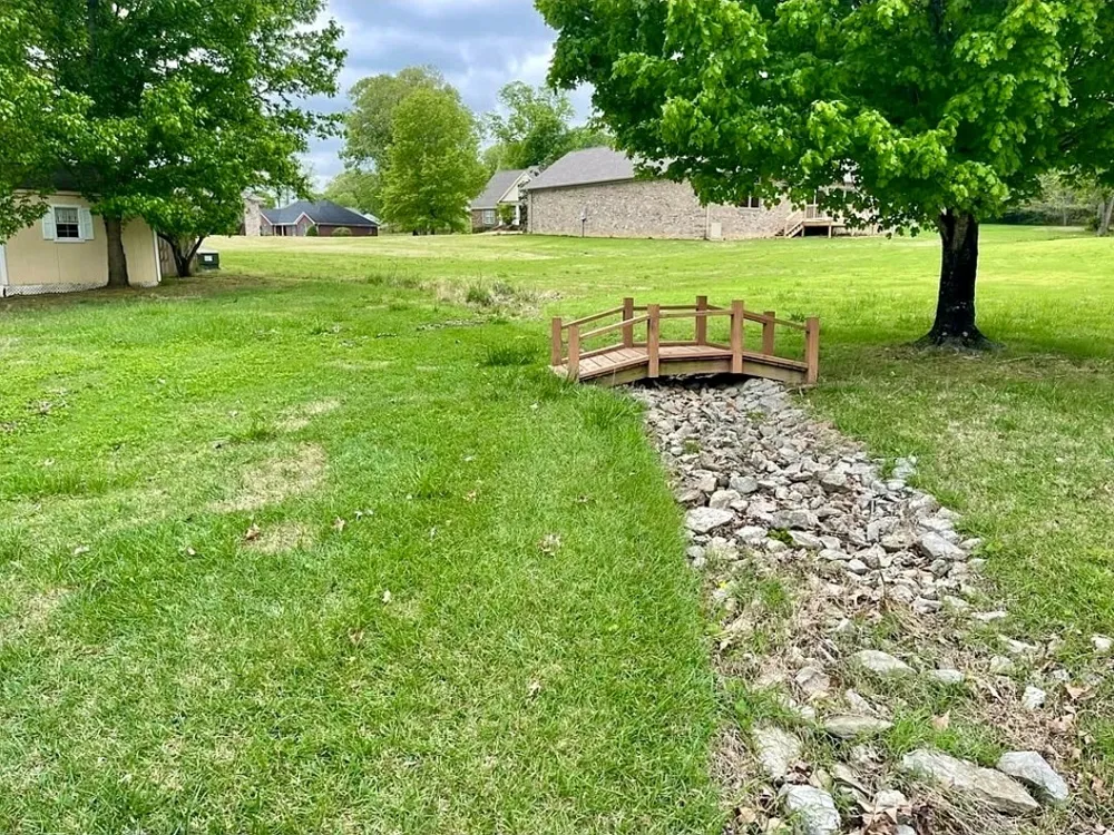 208 Greenwood Dr Paris, TN 38242