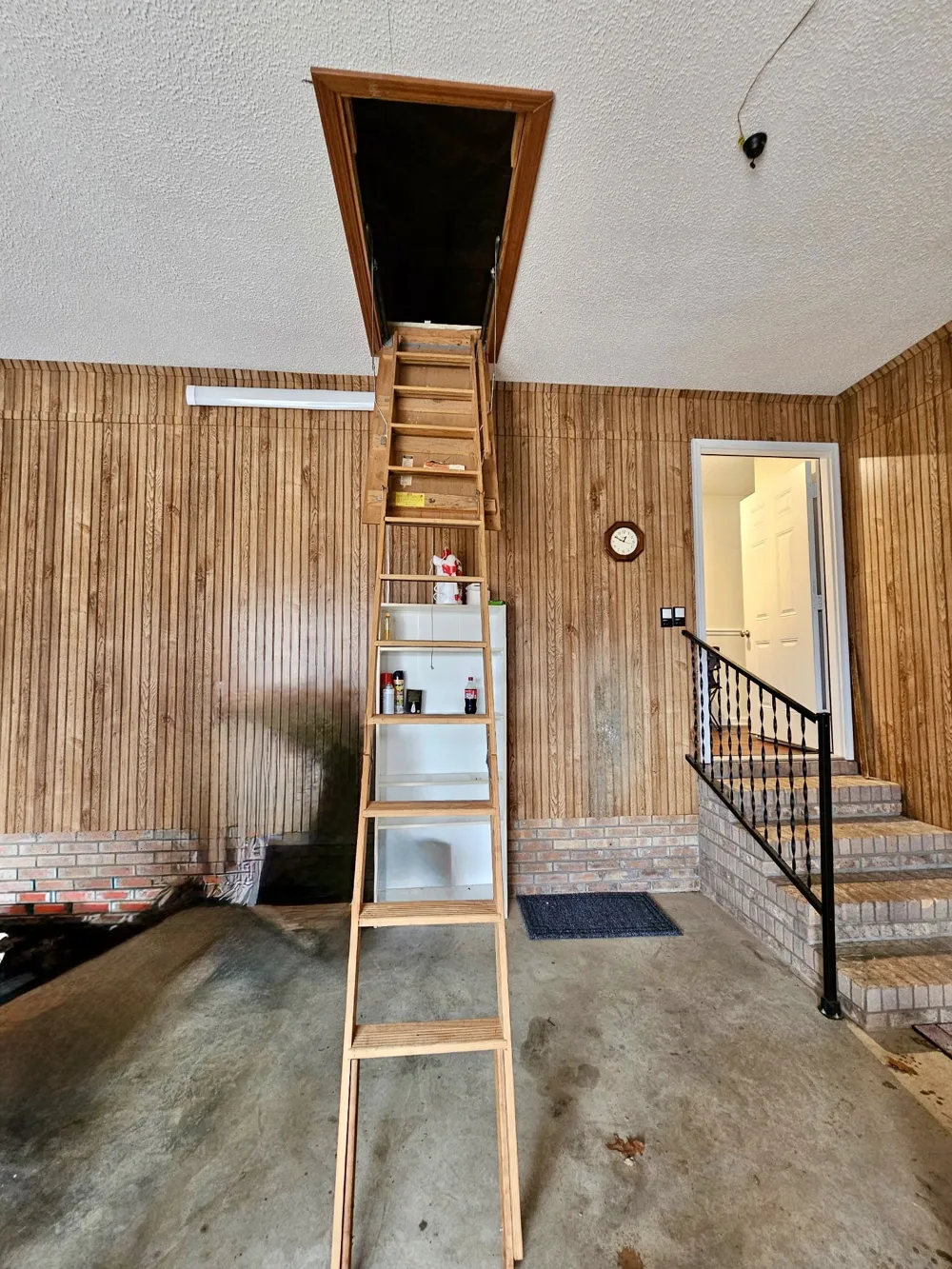 208 Greenwood Dr Paris, TN 38242