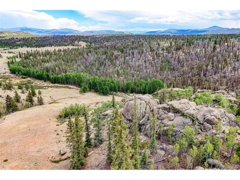 1111 Latigo Loop