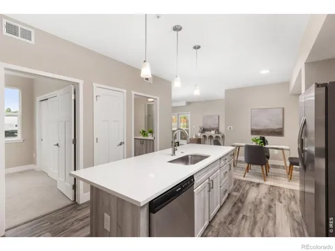 310 S Cherrywood Drive #201