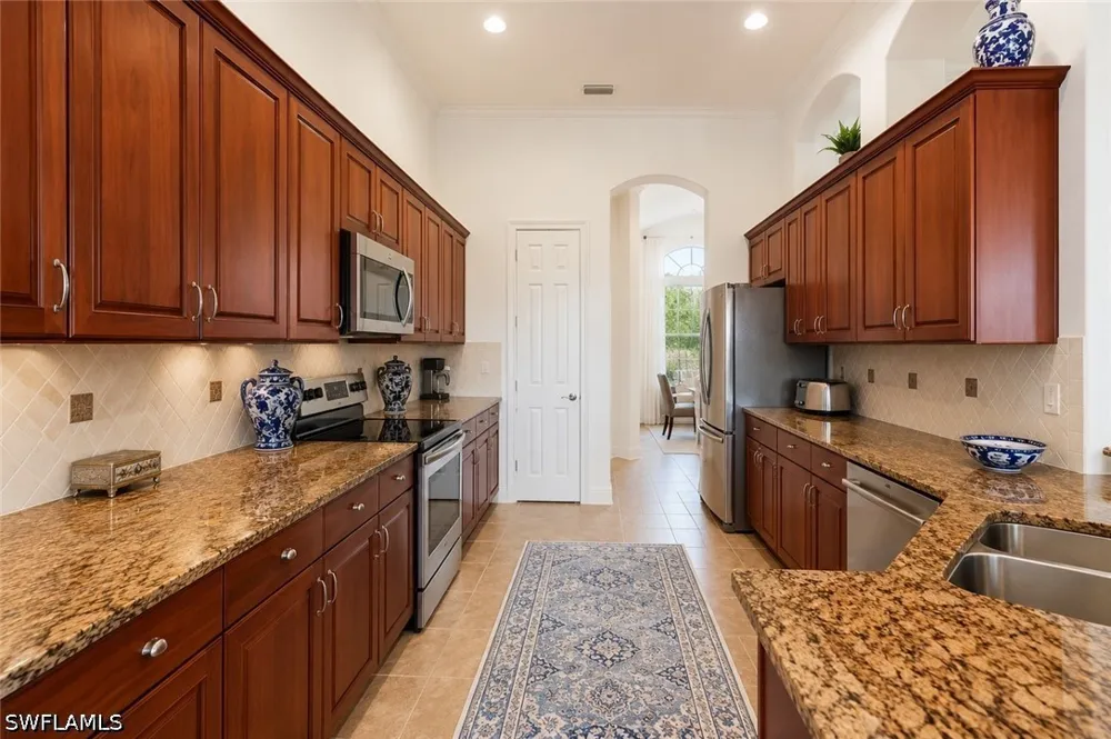 Potomac Lane Naples, FL 34104