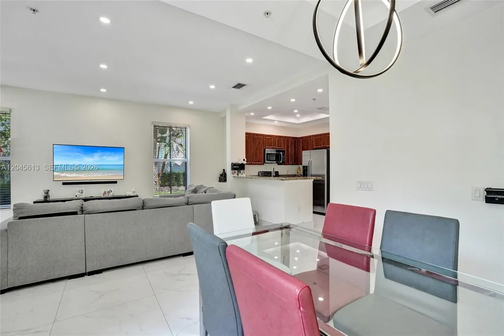 4760 Mimosa Pl #1001 Coconut Creek, FL 33073