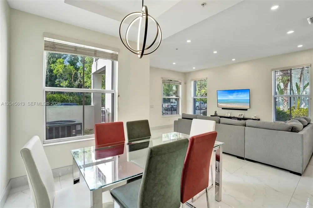 4760 Mimosa Pl #1001 Coconut Creek, FL 33073