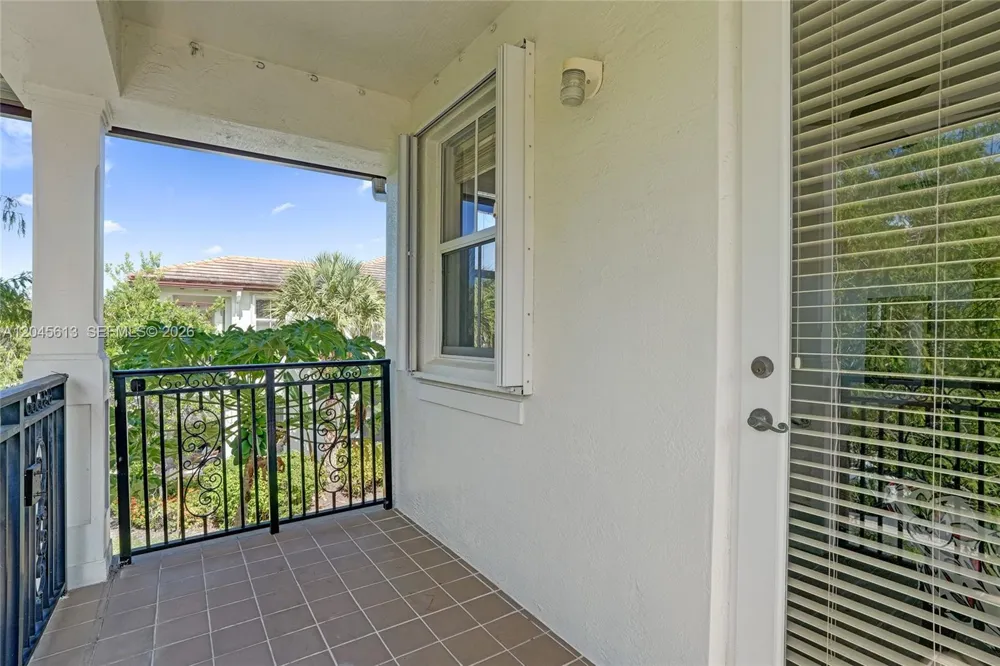 4760 Mimosa Pl #1001 Coconut Creek, FL 33073