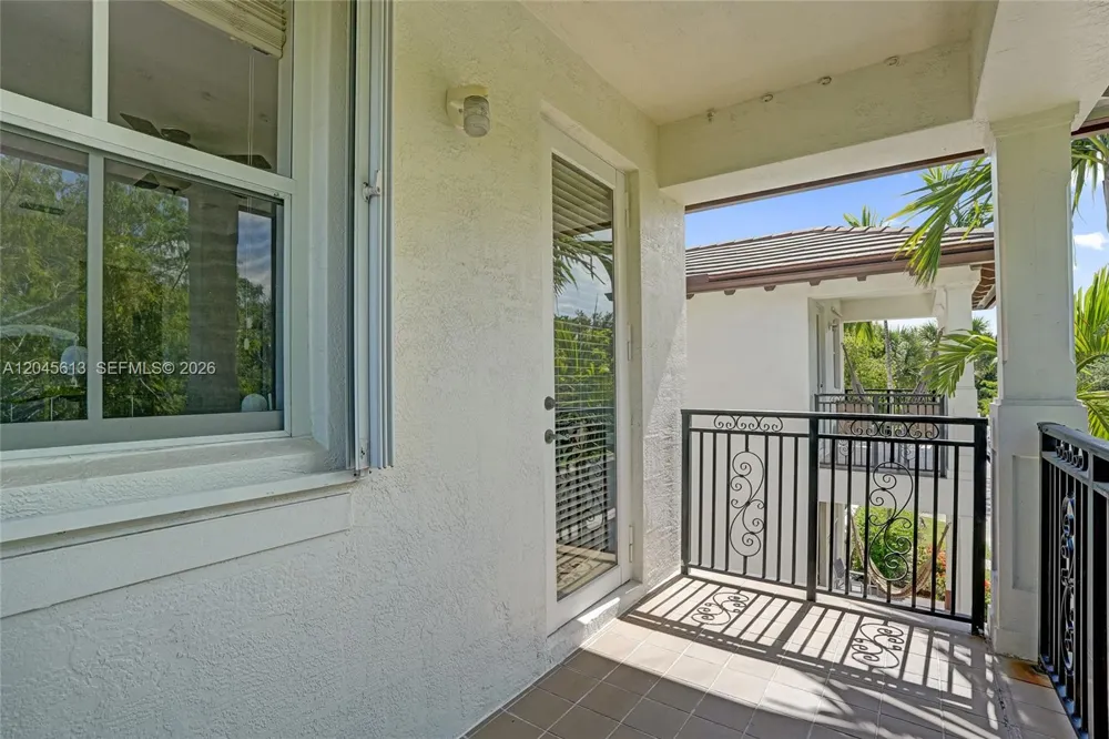 4760 Mimosa Pl #1001 Coconut Creek, FL 33073