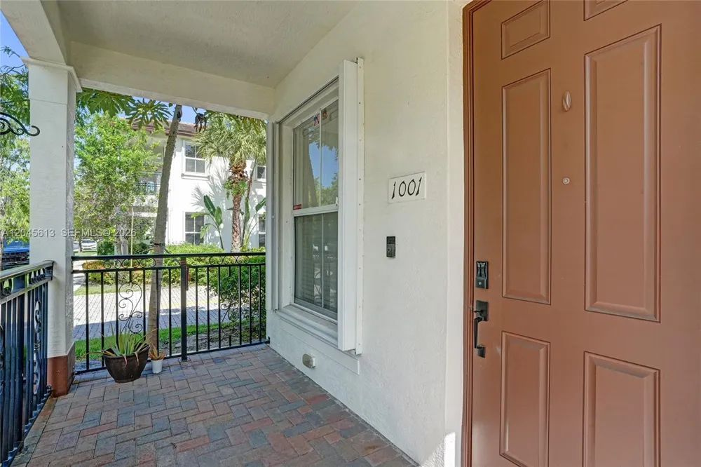 4760 Mimosa Pl #1001 Coconut Creek, FL 33073