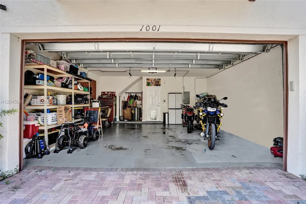 4760 Mimosa Pl #1001 Coconut Creek, FL 33073