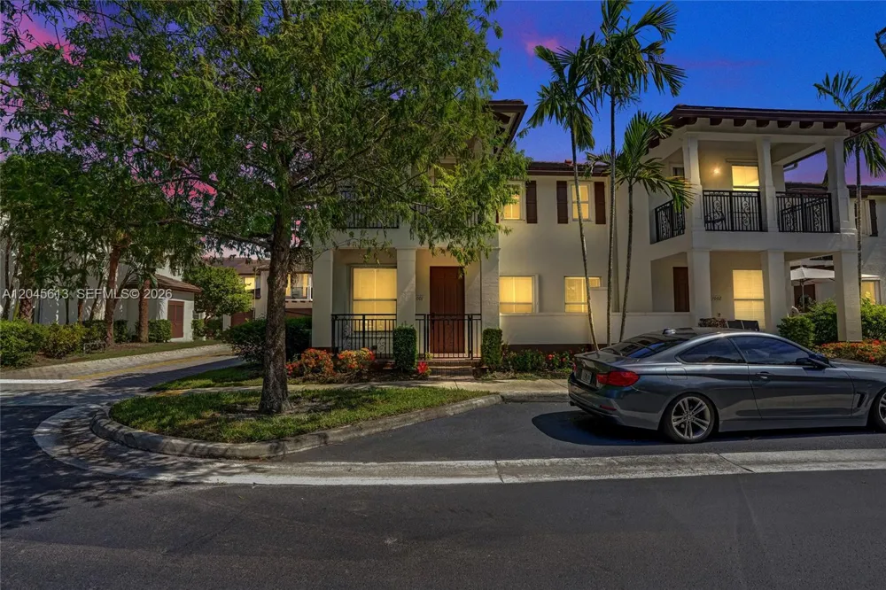 4760 Mimosa Pl #1001 Coconut Creek, FL 33073