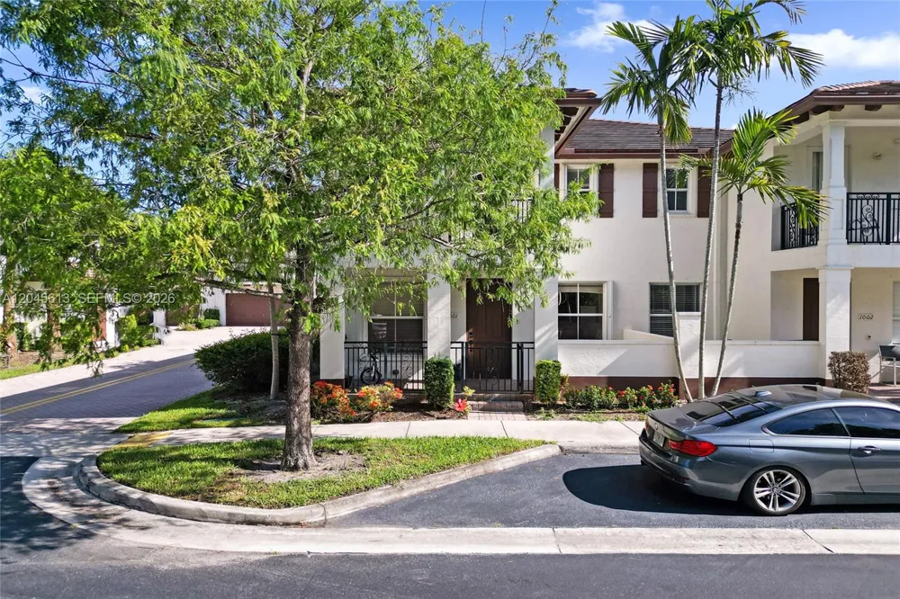 4760 Mimosa Pl #1001 Coconut Creek, FL 33073