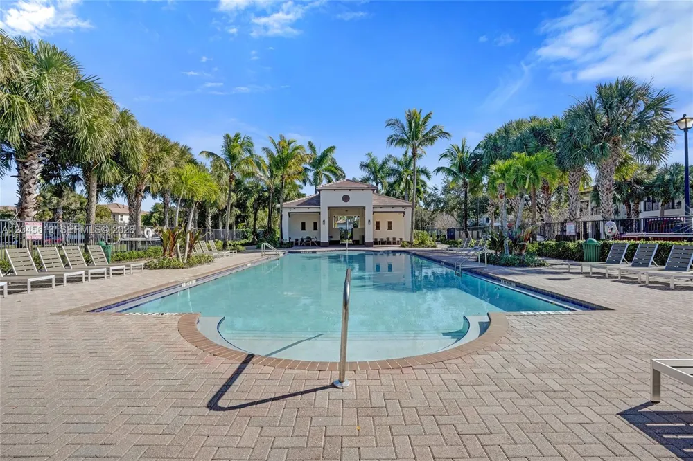 4760 Mimosa Pl #1001 Coconut Creek, FL 33073