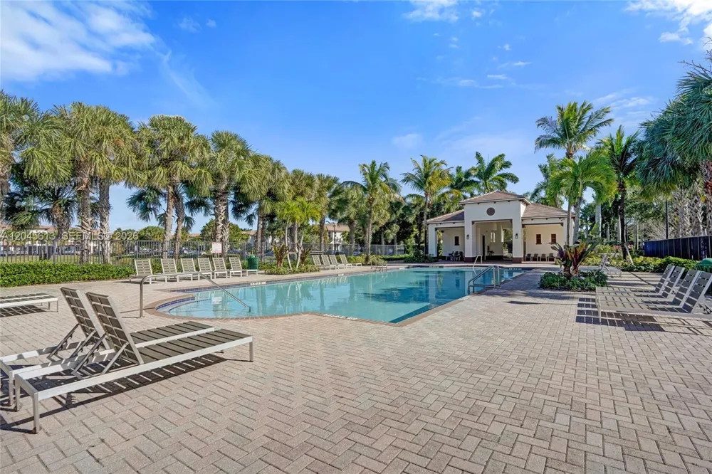 4760 Mimosa Pl #1001 Coconut Creek, FL 33073