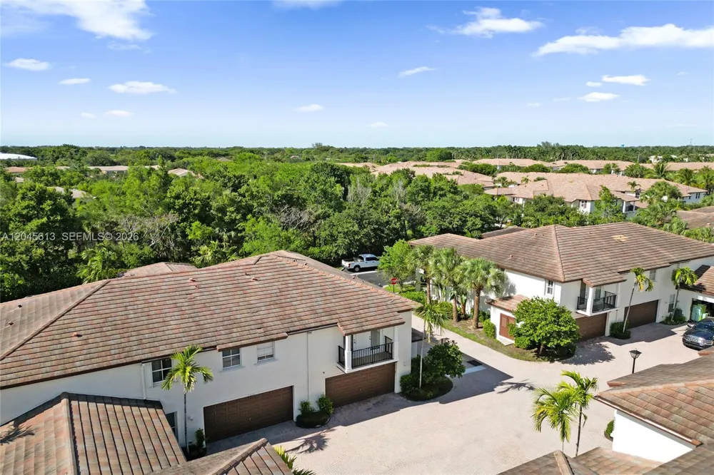 4760 Mimosa Pl #1001 Coconut Creek, FL 33073