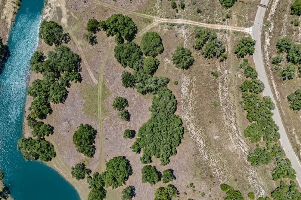 1364 N Walnut Springs Drive Johnson City, TX 78636