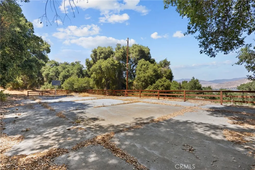 27772 Parker Rd Castaic, CA 91384