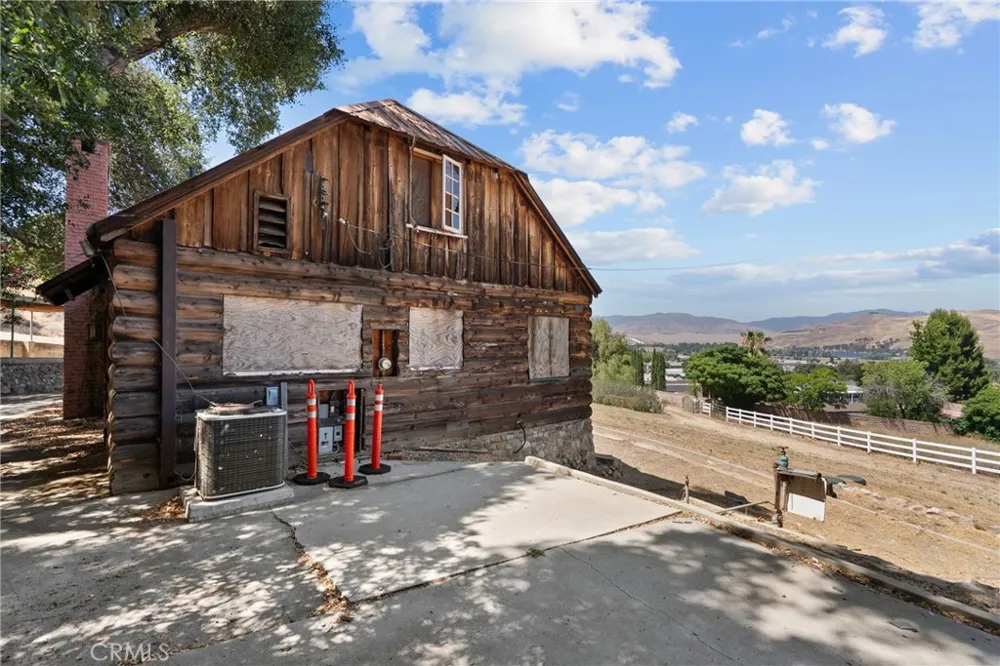 27772 Parker Rd Castaic, CA 91384