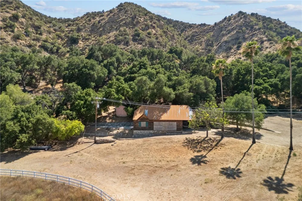 27772 Parker Rd Castaic, CA 91384