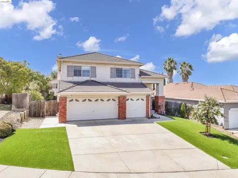 5108 Adriana Ct