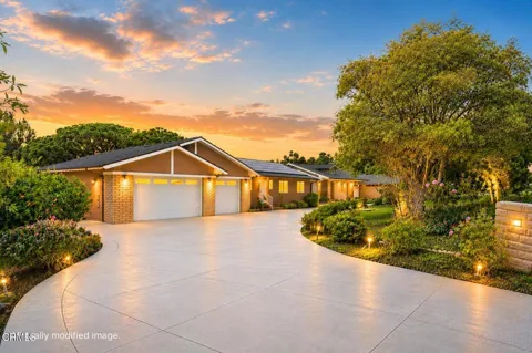 569 Valley Vista Drive
