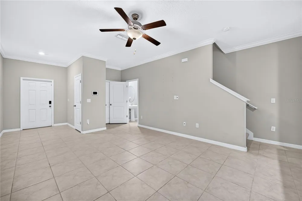 11855 DUMAINE VALLEY ROAD Riverview, FL 33579