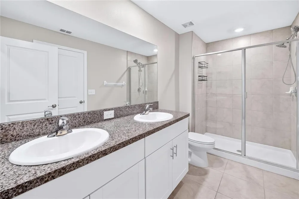 11855 DUMAINE VALLEY ROAD Riverview, FL 33579